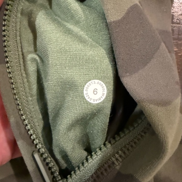 Lululemon Hooded Define Jacket Nulu Heritage 365 Camo Green Twill 6 - Picture 5 of 12